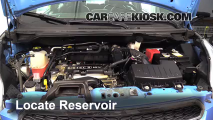 2014 Chevrolet Spark LT 1.2L 4 Cyl. Líquido limpiaparabrisas Controlar nivel de líquido