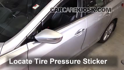 2014 Hyundai Azera Limited 3.3L V6 Tires & Wheels Check Tire Pressure