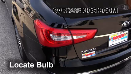 2014 Kia Cadenza Premium 3.3L V6 Éclairage Feux de position arrière (remplacer ampoule)