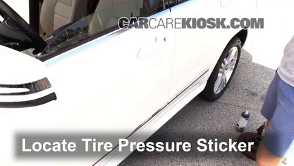 2014 Mercedes-Benz GLK350 4Matic 3.5L V6 Pneus et roues Vérifier la pression des pneus