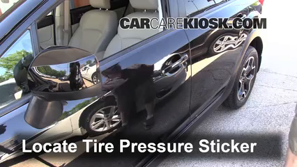 2014 Subaru XV Crosstrek Limited 2.0L 4 Cyl. Neumáticos y ruedas Controlar presión de neumáticos
