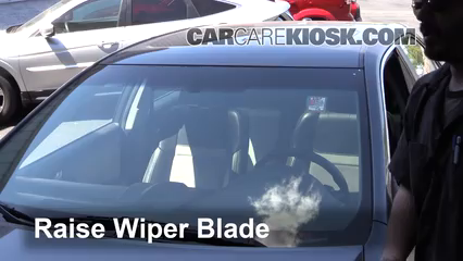 2014 Toyota Camry SE 3.5L V6 Windshield Wiper Blade (Front) Replace Wiper Blades