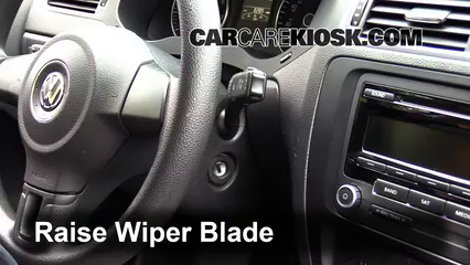 2014 Volkswagen Jetta SE 1.8L 4 Cyl. Turbo Sedan (4 Door) Windshield Wiper Blade (Front)