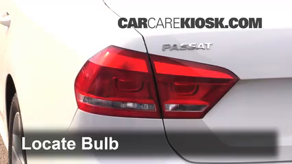 2014 Volkswagen Passat SEL Premium 1.8L 4 Cyl. Sedan (4 Door) Luces Luz de reversa (reemplazar foco)