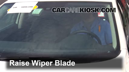 Front Windshield Wiper Blade Change: 2014 Volkswagen Passat SEL Premium