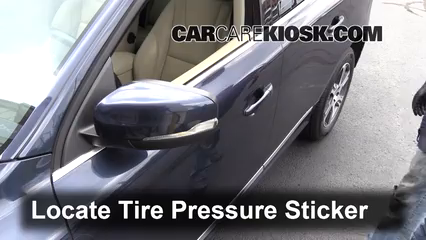 2014 Volvo XC60 T6 3.0L 6 Cyl. Turbo Tires & Wheels Check Tire Pressure