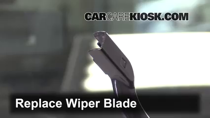 Front Wiper Blade Change Chevrolet Silverado 2500 HD (2015-2019) - 2015 ...