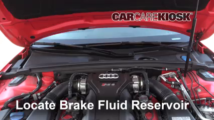 2015 Audi RS5 4.2L V8 Liquide de frein Contrôler le niveau de liquide de frein