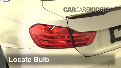 2015 BMW M4 3.0L 6 Cyl. Turbo Coupe Luces Luz de freno (reemplazar foco)