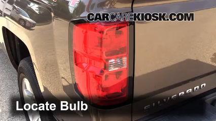 2015 Chevrolet Silverado 1500 LT 4.3L V6 FlexFuel Extended Cab Pickup Éclairage Feux de marche arrière (remplacer une ampoule)