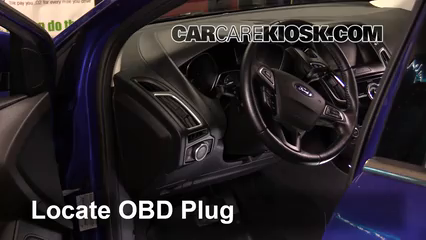 2015 Ford Focus Titanium 2.0L 4 Cyl. FlexFuel Sedan Compruebe la luz del motor