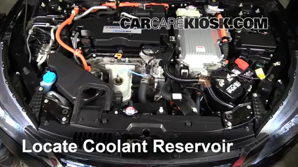 2015 Honda Accord Hybrid Touring 2.0L 4 Cyl. Antigel (Liquide de Refroidissement) Vérifiez le niveau d'antigel