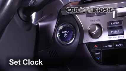 2015 Lexus ES300h 2.5L 4 Cyl. Clock
