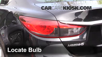 2015 Mazda 6 Sport 2.5L 4 Cyl. Sedan (4 Door) Luces Luz de giro trasera (reemplazar foco)