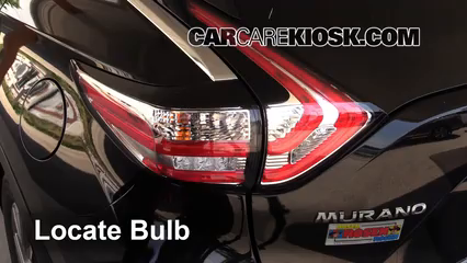 2015 Nissan Murano Platinum 3.5L V6 Éclairage Feux de marche arrière (remplacer une ampoule)