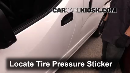 2015 Nissan NV200 SV 2.0L 4 Cyl. Tires & Wheels Check Tire Pressure