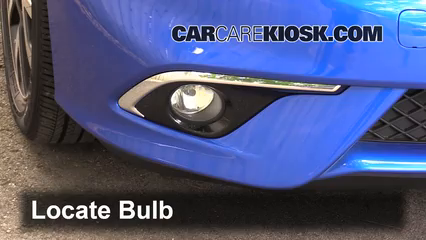 2015 Nissan Versa Note S 1.6L 4 Cyl. Éclairage Feu antibrouillard (remplacer l'ampoule)