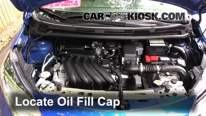 2015 Nissan Versa Note S 1.6L 4 Cyl. Aceite Agregar aceite