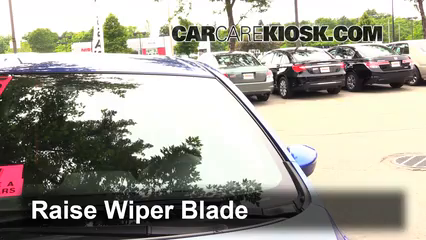 2015 Nissan Versa Note S 1.6L 4 Cyl. Windshield Wiper Blade (Front) Replace Wiper Blades