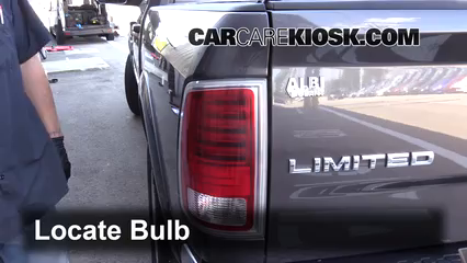2015 Ram 1500 Laramie Longhorn 3.0L V6 Turbo Diesel Éclairage Feux de marche arrière (remplacer une ampoule)