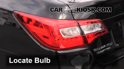 2015 Subaru Legacy 2.5i Premium 2.5L 4 Cyl. Éclairage Feux de position arrière (remplacer ampoule)