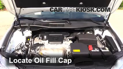 2015 Toyota Camry XLE 2.5L 4 Cyl. Oil Add Oil