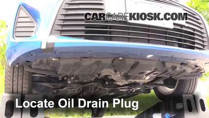 2015 Toyota Yaris LE 1.5L 4 Cyl. Hatchback (4 Door) Aceite Cambiar aceite y filtro de aceite