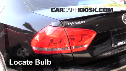 2015 Volkswagen Passat SEL Premium 3.6L V6 Éclairage Feux de position arrière (remplacer ampoule)