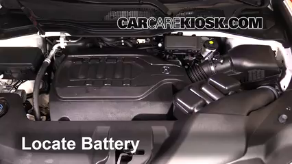 2016 Acura MDX SH-AWD 3.5L V6 Batería Limpiar batería y terminales