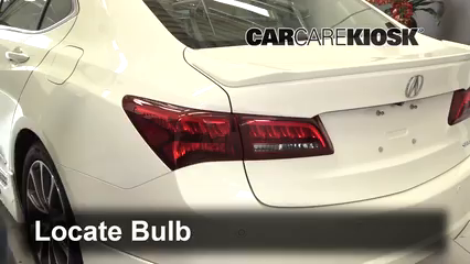 2016 Acura TLX SH-AWD 3.5L V6 Éclairage Feux de marche arrière (remplacer une ampoule)