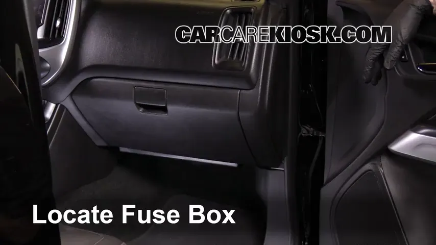 Interior Fuse Check: 2016 Chevrolet Colorado LT 2.5L 4 Cyl. Crew Cab Pickup