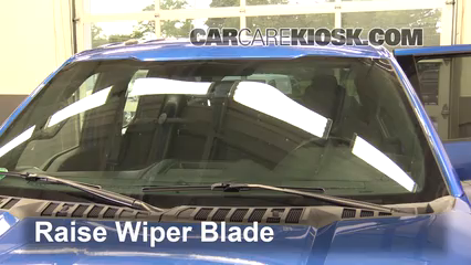 Front Windshield Wiper Blade Change: 2016 Ford F-150 XLT 5.0L V8