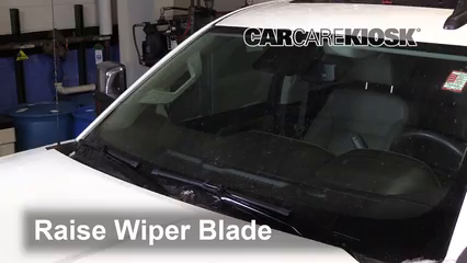 Front Windshield Wiper Blade Change: 2016 GMC Sierra 1500 SLT 6.2L V8