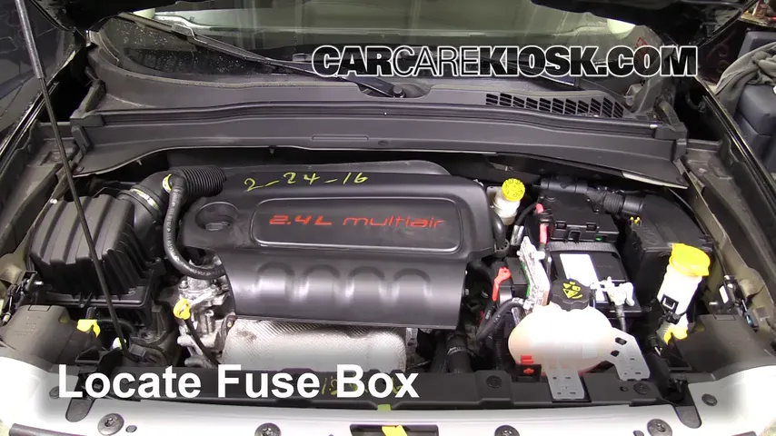 Replace a Fuse: 2016 Jeep Renegade Limited 2.4L 4 Cyl