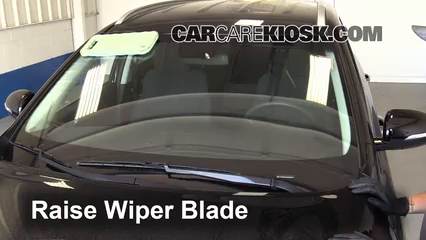 2016 Kia Sorento LX 3.3L V6 Windshield Wiper Blade (Front)