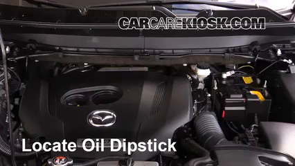 2016 Mazda CX-9 Sport 2.5L 4 Cyl. Turbo Aceite Controlar nivel de aceite