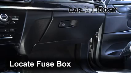 2017 BMW X5 sDrive35i 3.0L 6 Cyl. Turbo Fuse (Interior)