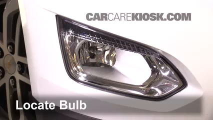 2017 Chevrolet Equinox Premier 3.6L V6 Éclairage Feu antibrouillard (remplacer l'ampoule)