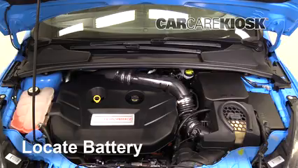 2017 Ford Focus RS 2.3L 4 Cyl. Turbo Batterie Nettoyer la batterie et les cosses