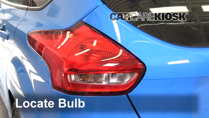 2017 Ford Focus RS 2.3L 4 Cyl. Turbo Éclairage Feu stop (remplacer ampoule)