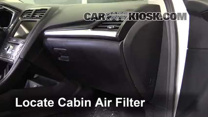 2017 Ford Fusion Energi Titanium 2.0L 4 Cyl. Filtre à air (intérieur) Changement