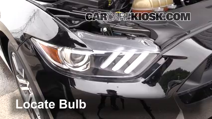 2017 Ford Mustang GT 5.0L V8 Éclairage Feux de route (remplacer l'ampoule)