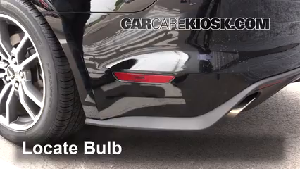2017 Ford Mustang GT 5.0L V8 Éclairage Feux de position arrière (remplacer ampoule)