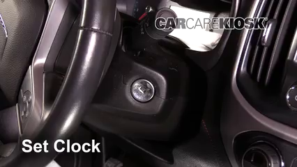 2017 GMC Canyon SLE 2.8L 4 Cyl. Turbo Diesel Crew Cab Pickup Clock