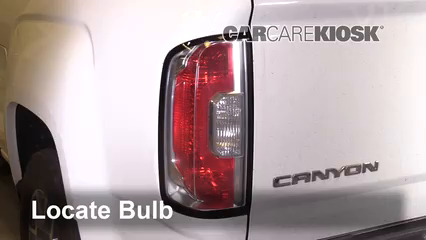2017 GMC Canyon SLE 2.8L 4 Cyl. Turbo Diesel Crew Cab Pickup Luces Luz de reversa (reemplazar foco)