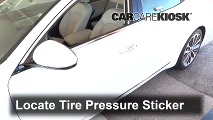 2017 Kia Cadenza Limited 3.3L V6 Tires & Wheels Check Tire Pressure