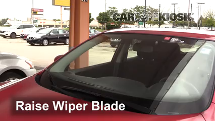 2017 Nissan Rogue Sport SL 2.0L 4 Cyl. Windshield Wiper Blade (Front) Replace Wiper Blades