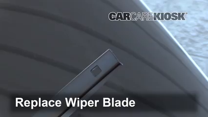 Rear Wiper Blade Change Volkswagen Tiguan (2018-2019) - 2018 Volkswagen 