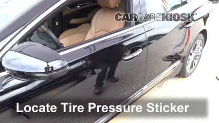 2018 Buick LaCrosse Premium 3.6L V6 Pneus et roues Vérifier la pression des pneus