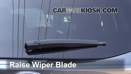 Rear Windshield Wiper Blade Change: 2018 Ford Escape SE 1.5L 4 Cyl. Turbo